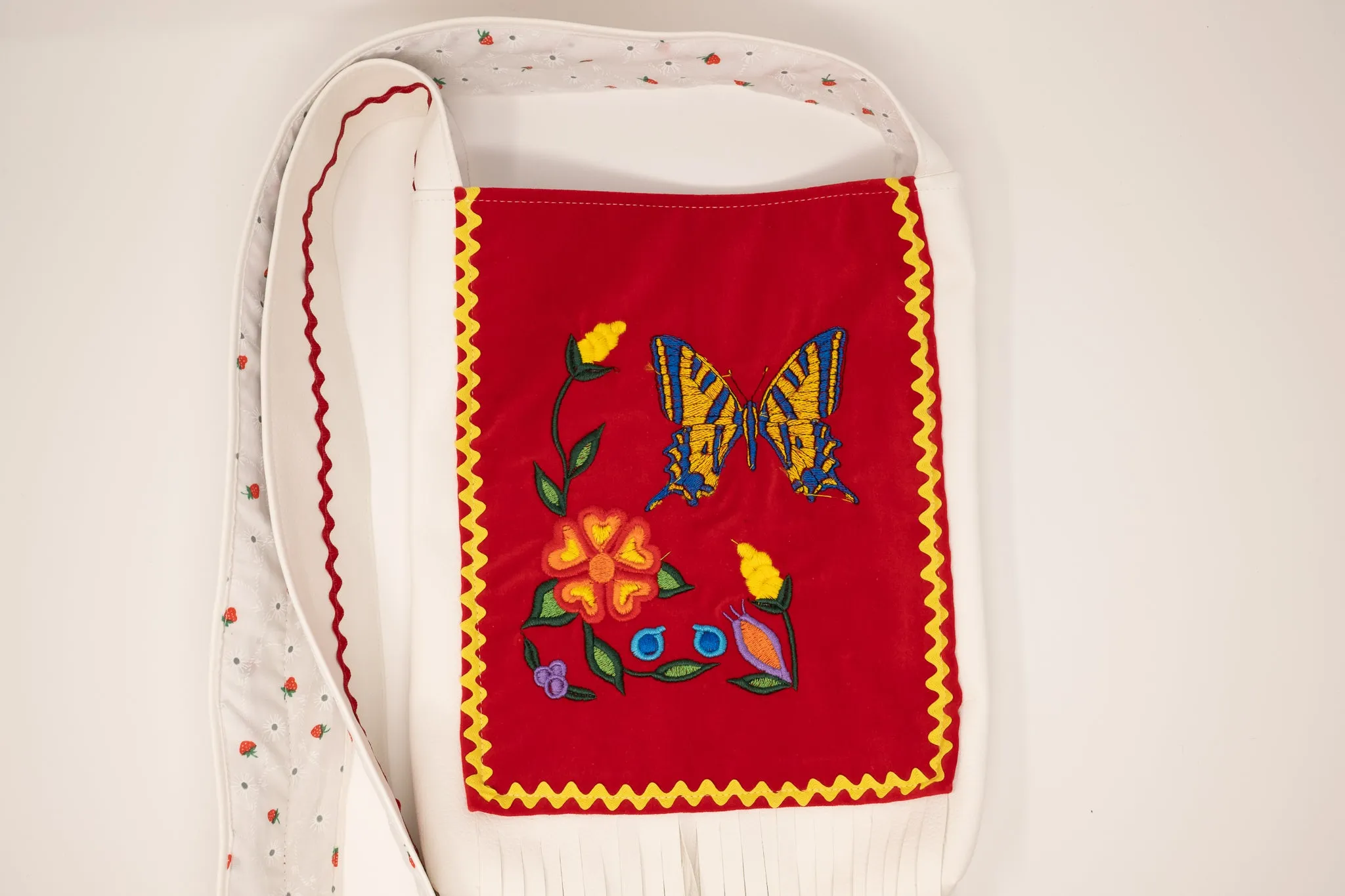 Embroidered Leather Shoulder Bag