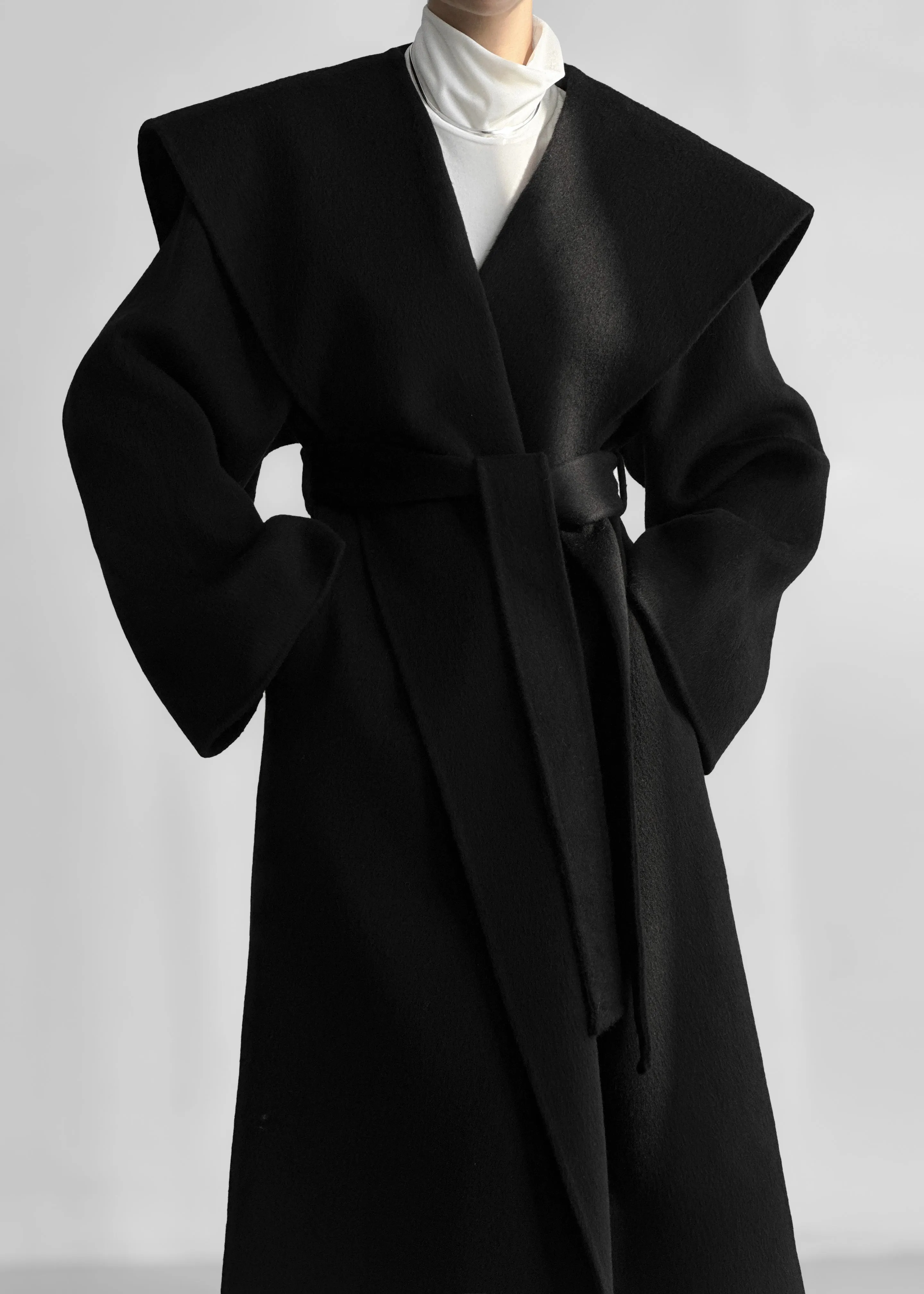 Evelyn Coat - Black