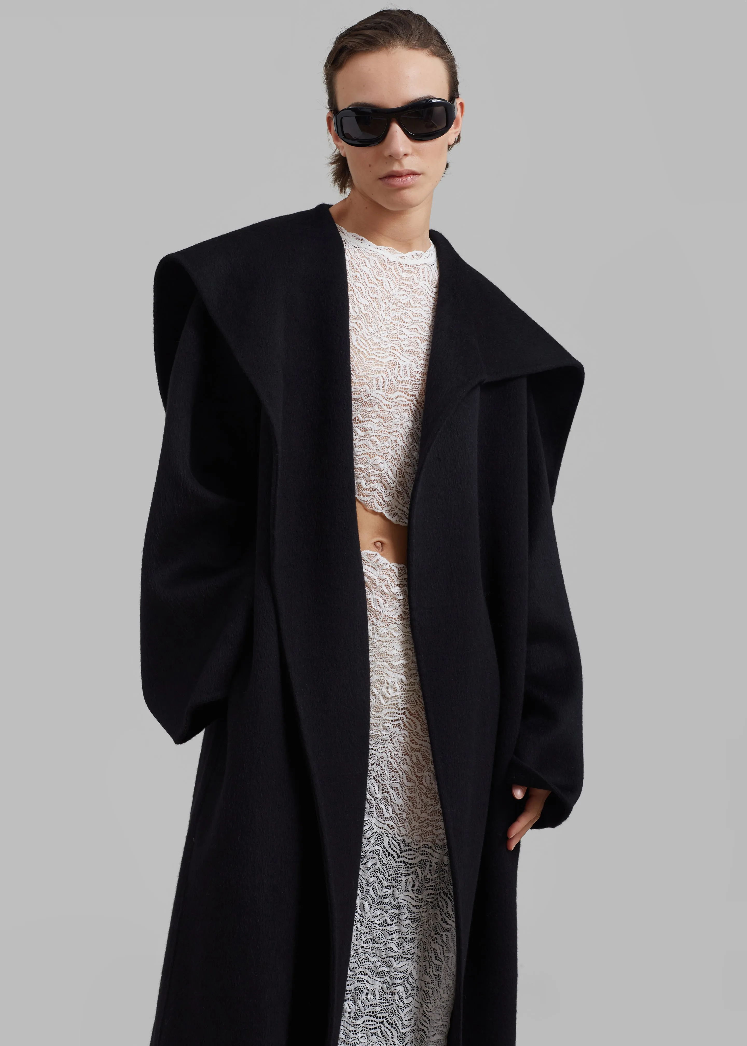 Evelyn Coat - Black