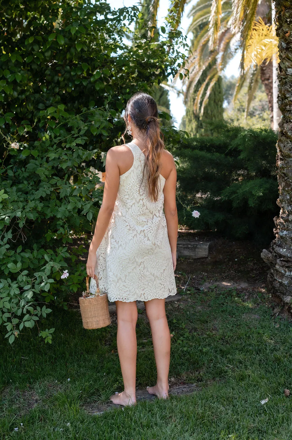 LACE SHORT DRESS - BEIGE