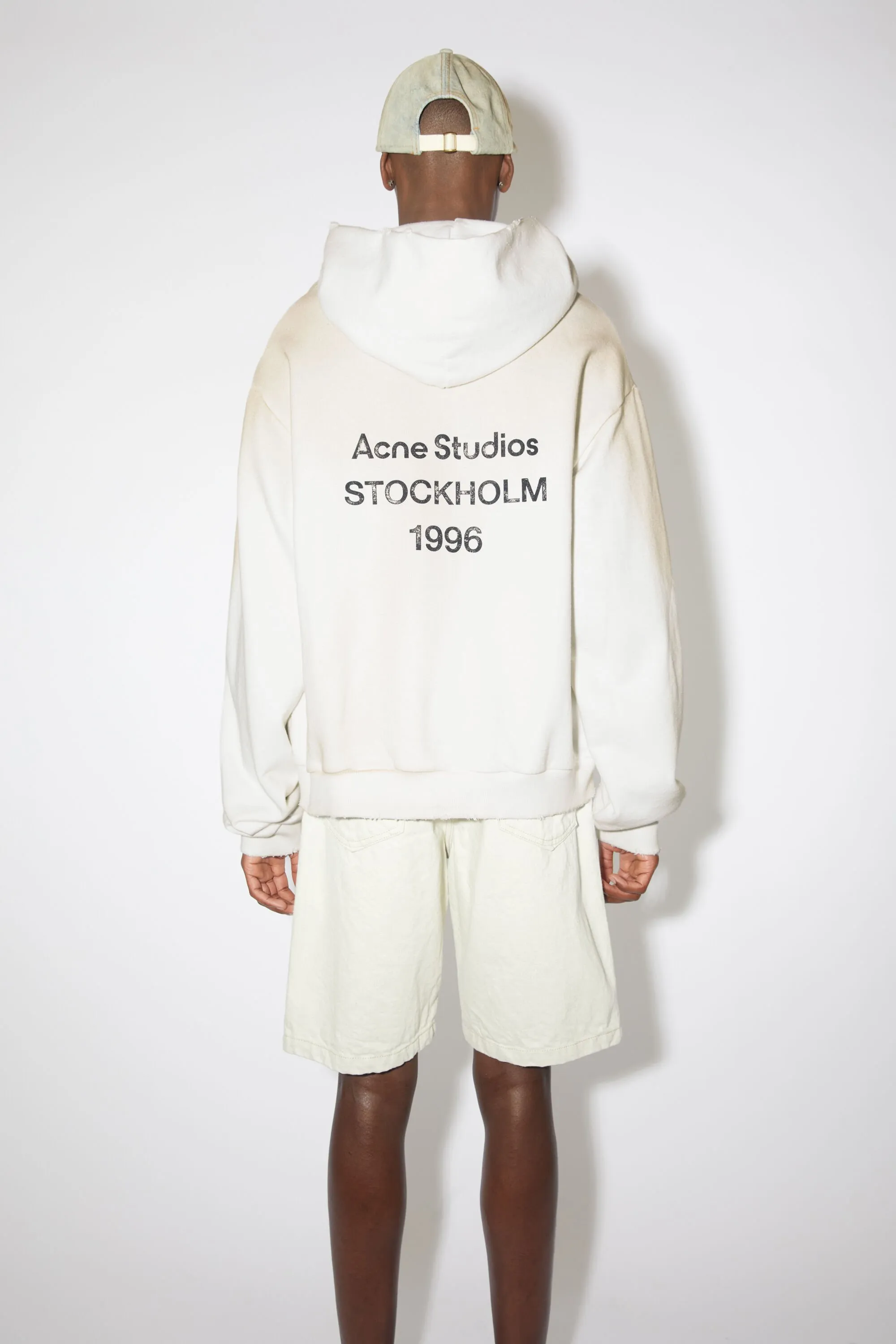 Logo hooded sweater