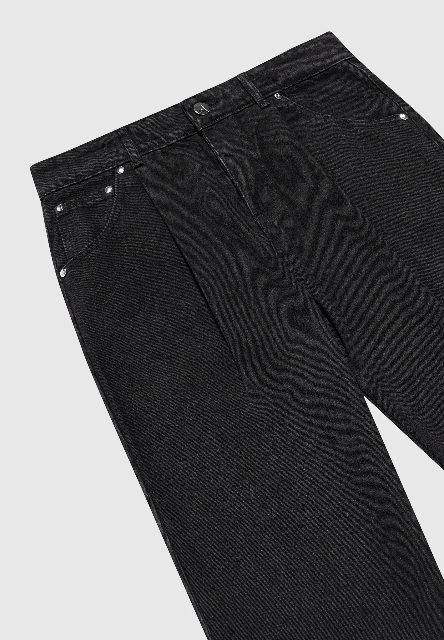 Pleated Jeans - Washed Black