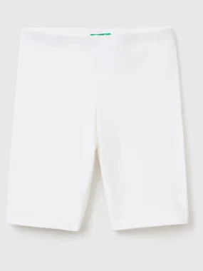 Short leggings in stretch cotton - White | Benetton