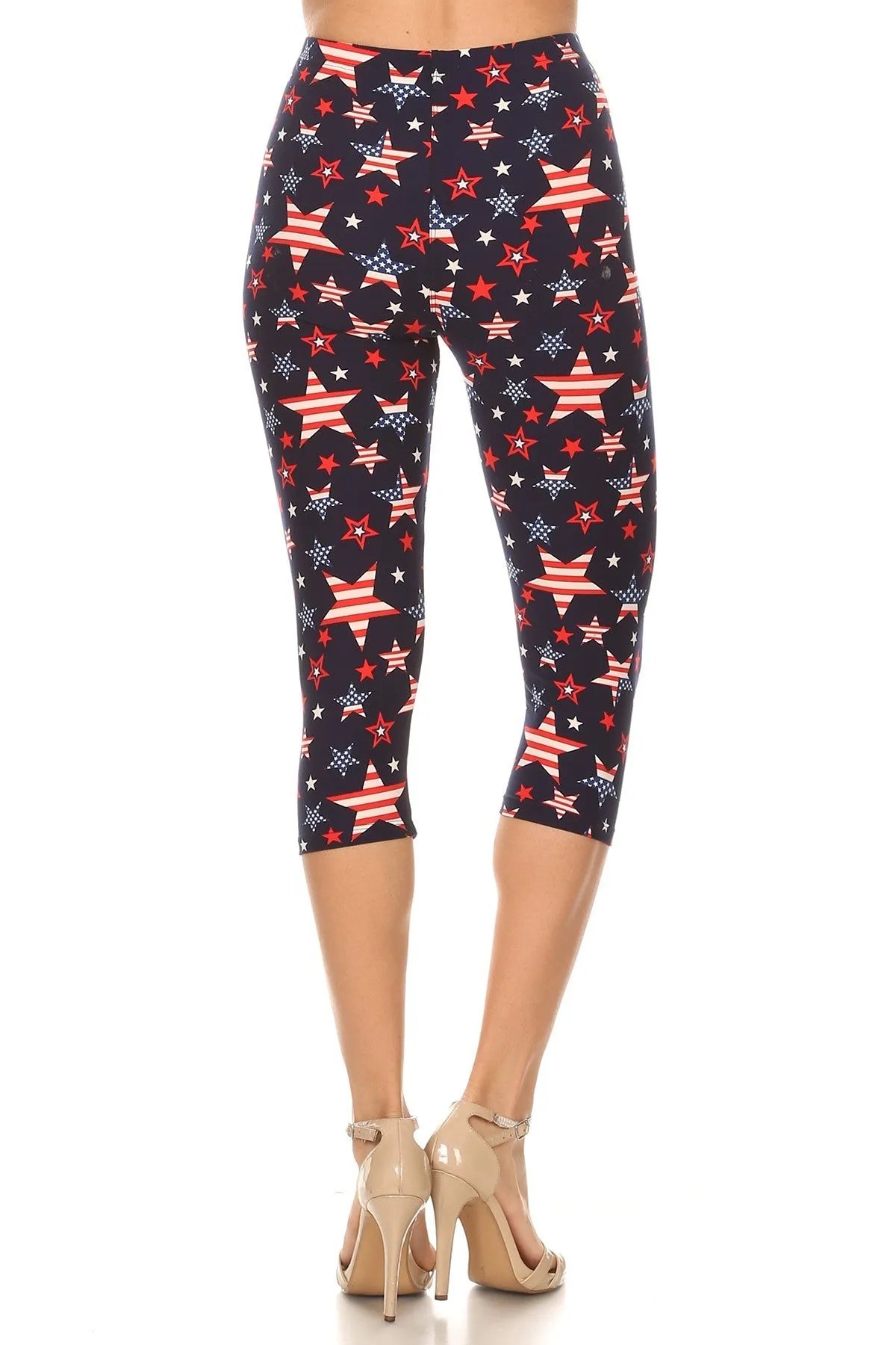 Women's Regular Stars & Stripes American Flag Printed Cropped Capri Leggings